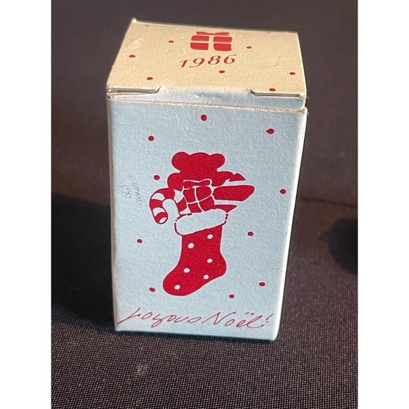 Vintage 4 sided Porcelain Christmas Bell 🔔 Lillian Vernon 1986 stocking wreath - Picture 11 of 15